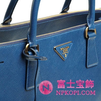  プラダ（PRADA）SAFFIANO LUX　レディーストートバッグ　ブルー　BN1802-NZV-016 